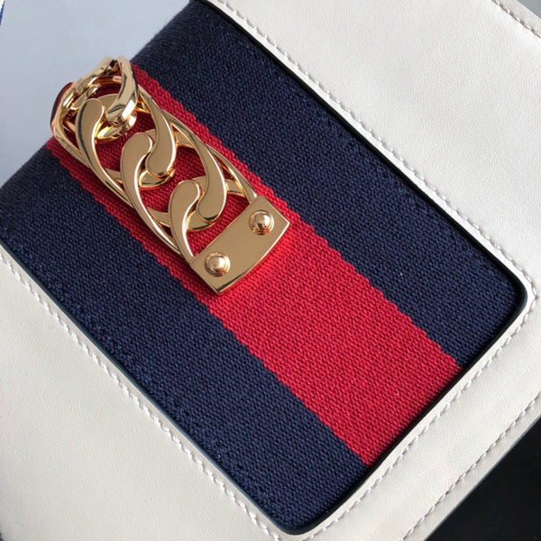 グッチバッグ素材ディテール